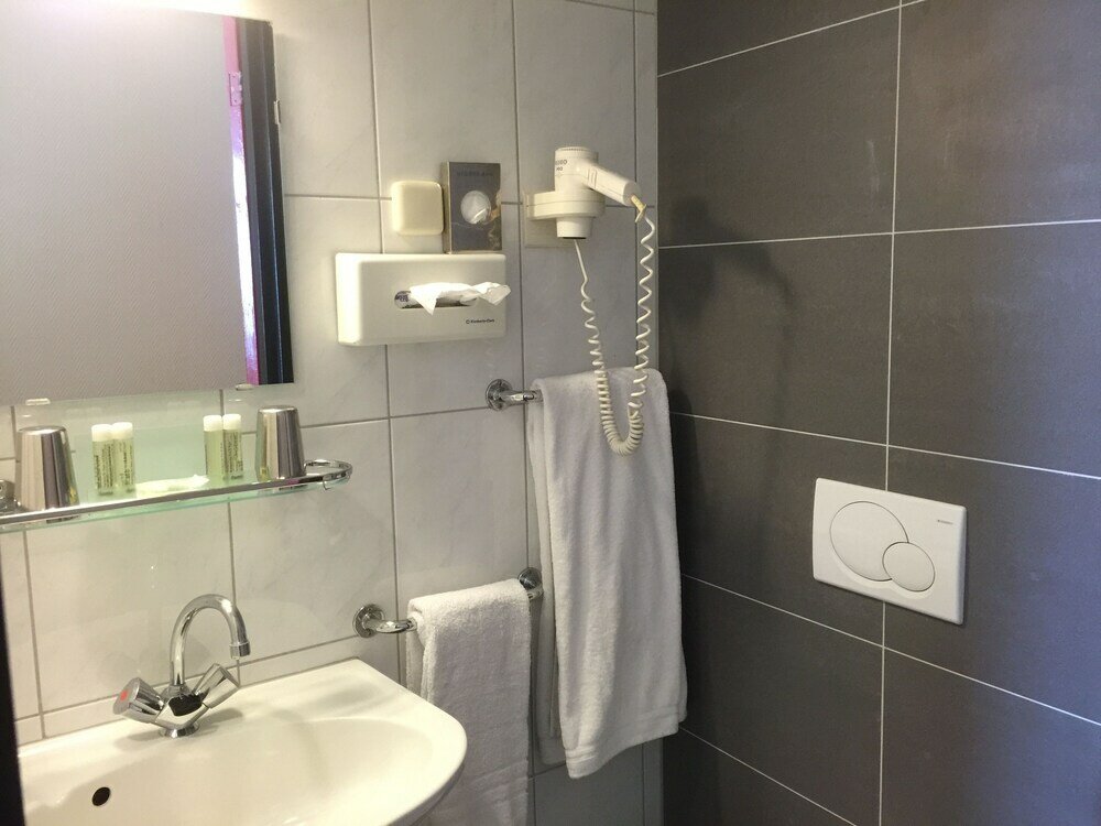 Фото Fletcher Beachhotel Scheveningen