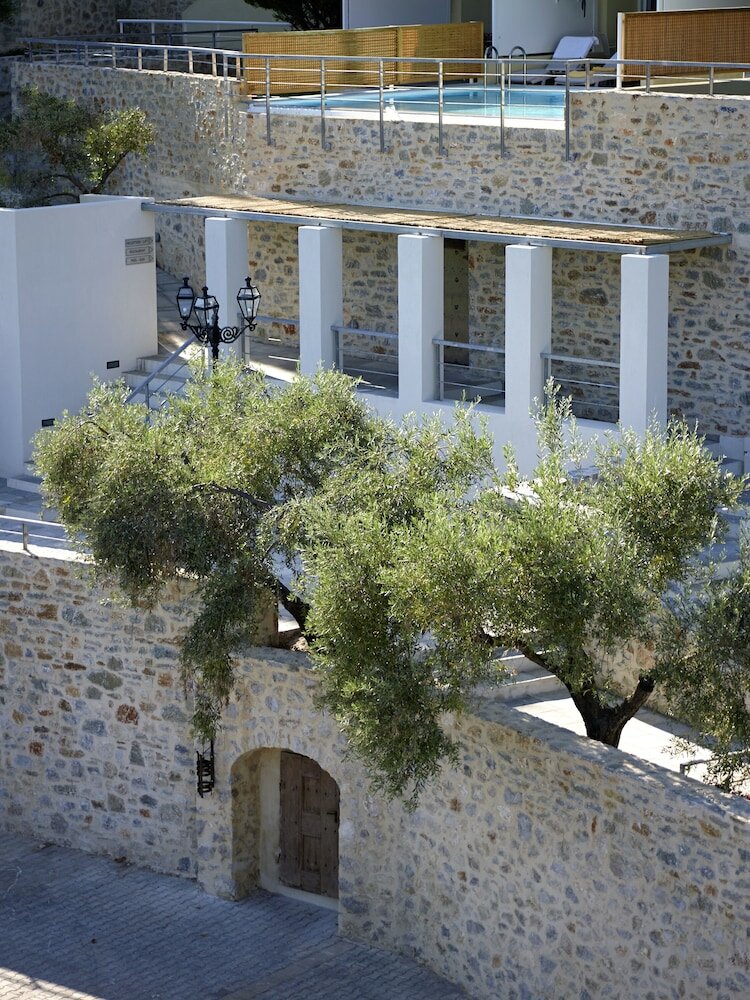 Фото Отель Atrium