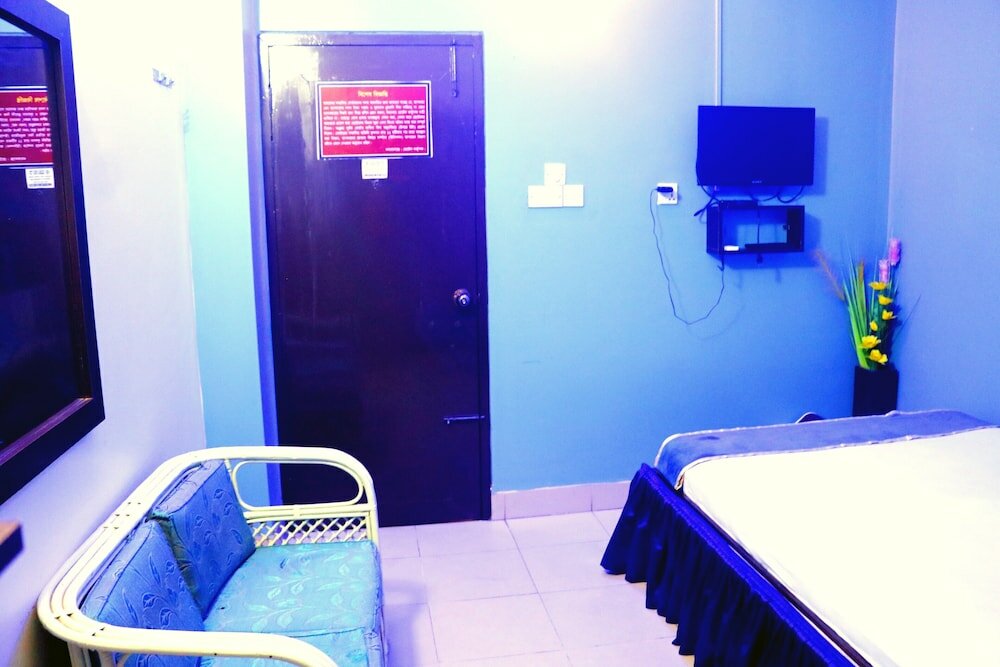 Фото Hotel East End