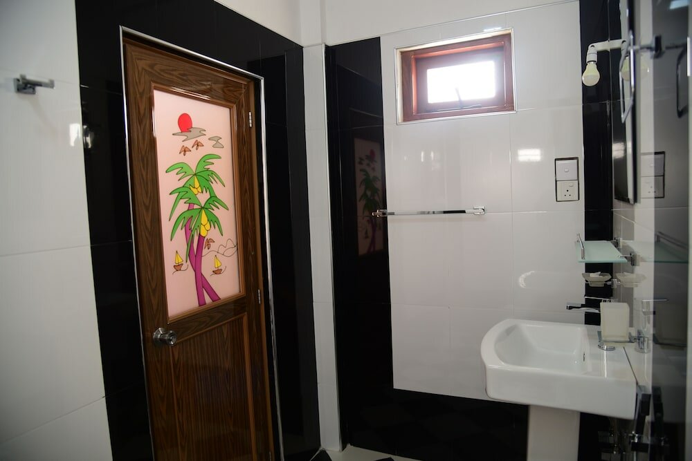 Фото The Paramount