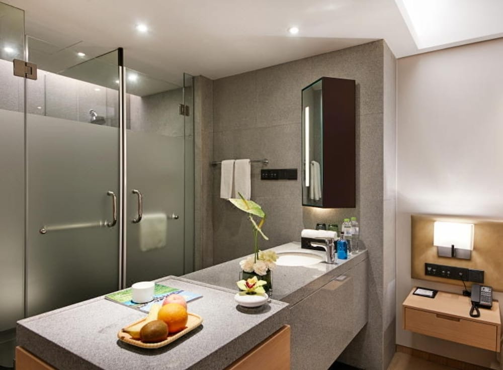 Фото New Century Kylie Hotel Ningbo