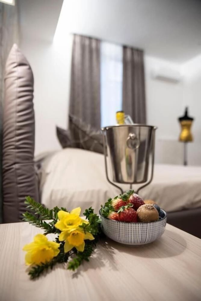 Фото Fervore Luxury Rooms