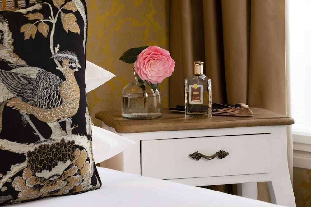 Фото Odeon Hotel