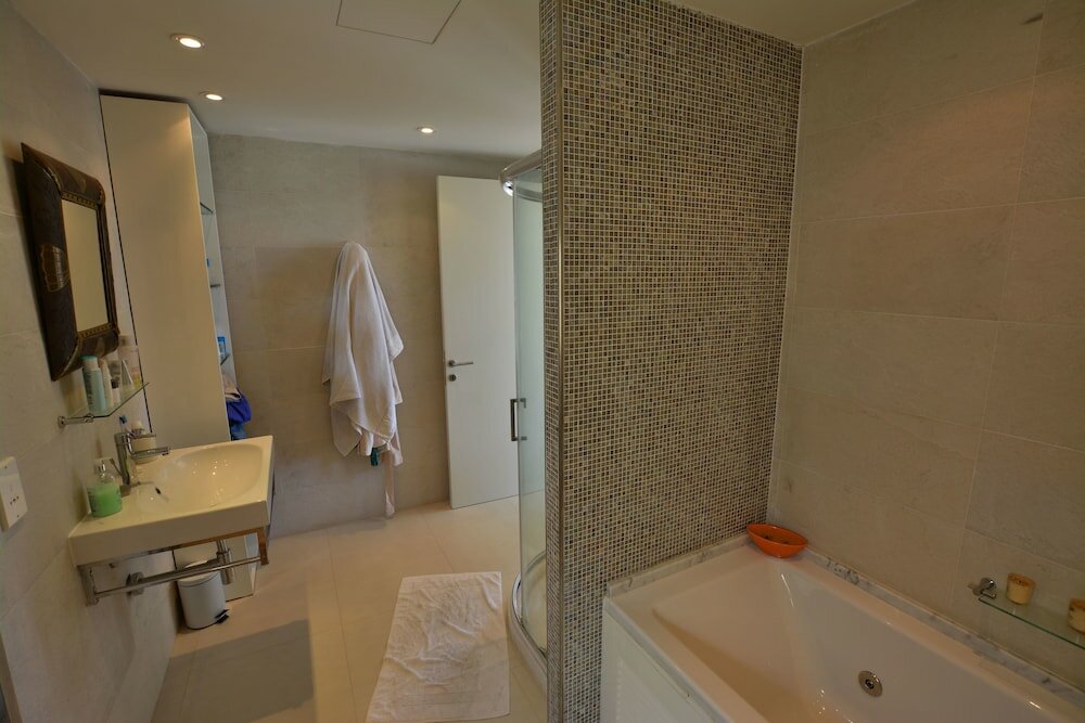 Фото Super 3 Bedroom Villa With Amazing Ocean Views