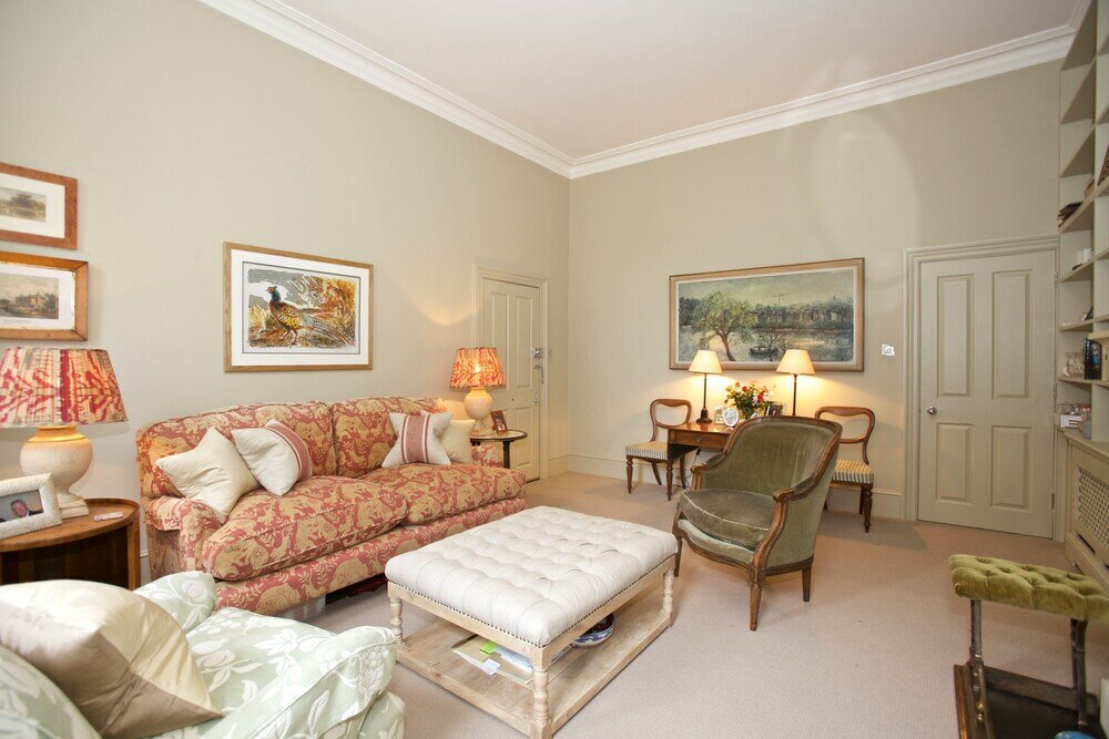 Фото A Place Like Home - Elegant flat in South Kensington