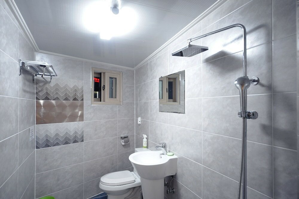 Фото Family Hotel BnB Nampo