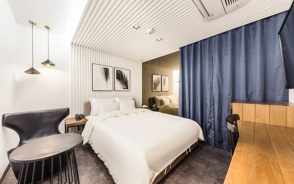 Фото Hotel Forestar Sinchon