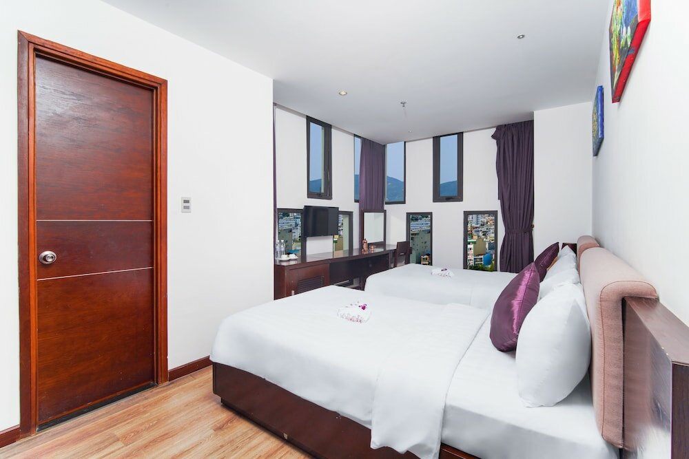 Фото Golden Sun Hotel