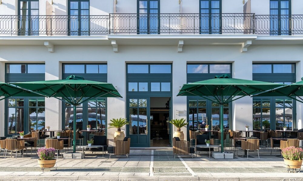 Фото Grand Hotel Kalamata