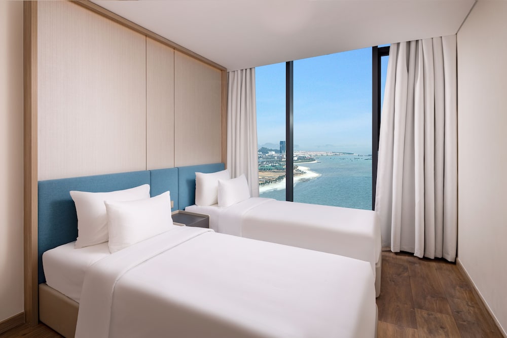 Фото A La Carte Ha Long Bay Managed by Taseco