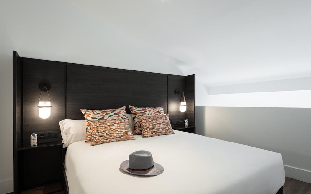 Фото Toc Hostel Málaga