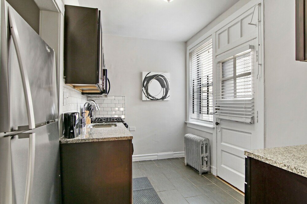 Фото Modern & Stylish 3br Apt in Rogers Park