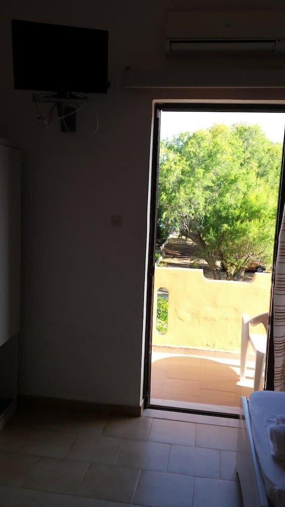 Фото Leonidas Rooms