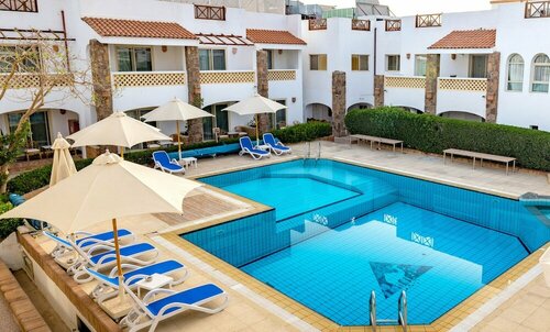 Гостиница Camel Dive Club & Hotel в Шарм-эль-Шейхе