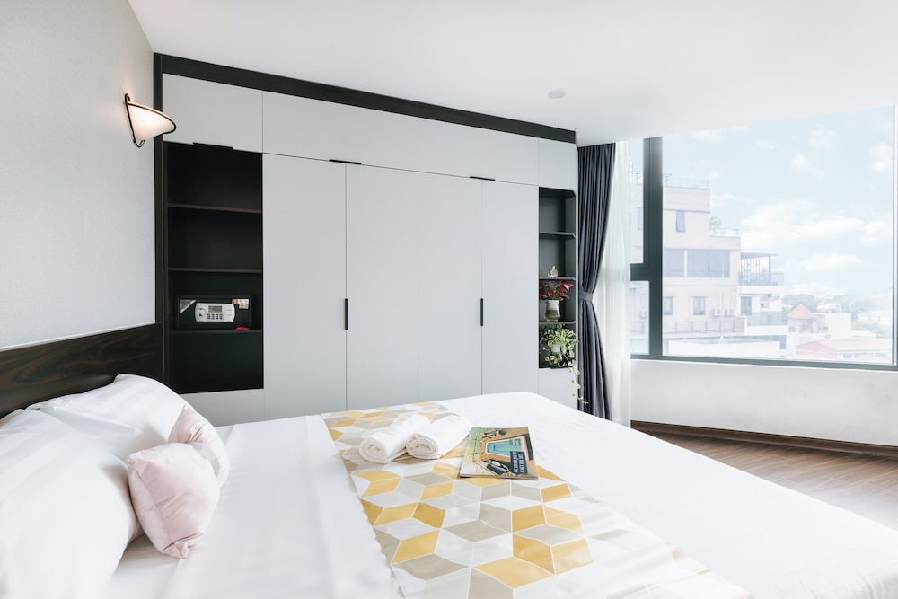 Фото Ivy Luxury Hotel & Apartment