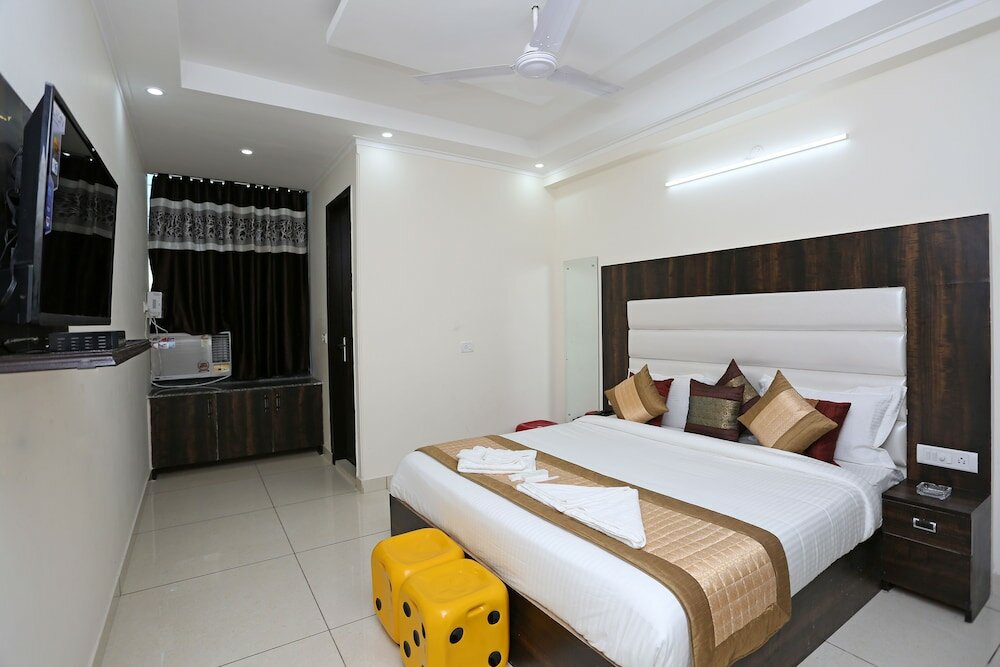 Фото Hotel Capital Mount