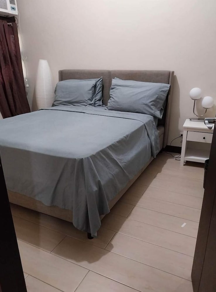 Фото Henry's Newport