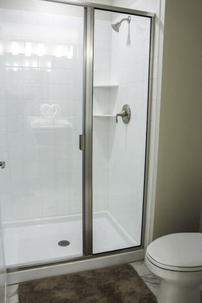 Фото 4br Townhome in Storey Lake by Shv-4971