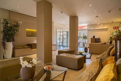 Внешний вид отеля Apartamentos Marola Park в Ароне, фото 2