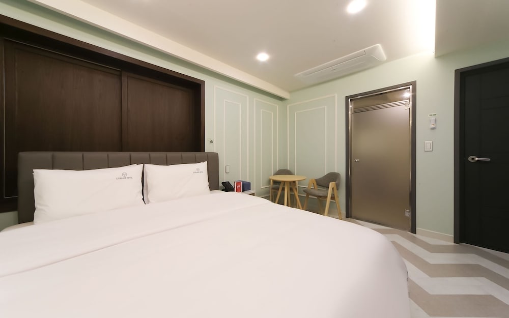 Фото Busan Hadan E Palace Hotel