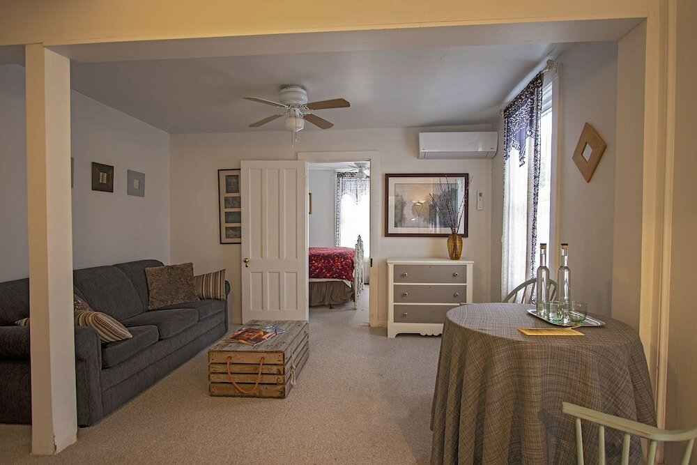 Фото The Woodbine Inn