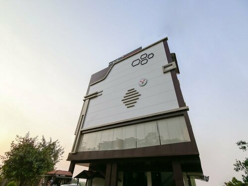 Capital O 35621 Hotel Durga International