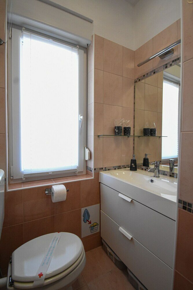 Фото Apartmaji Sobe Zvezda