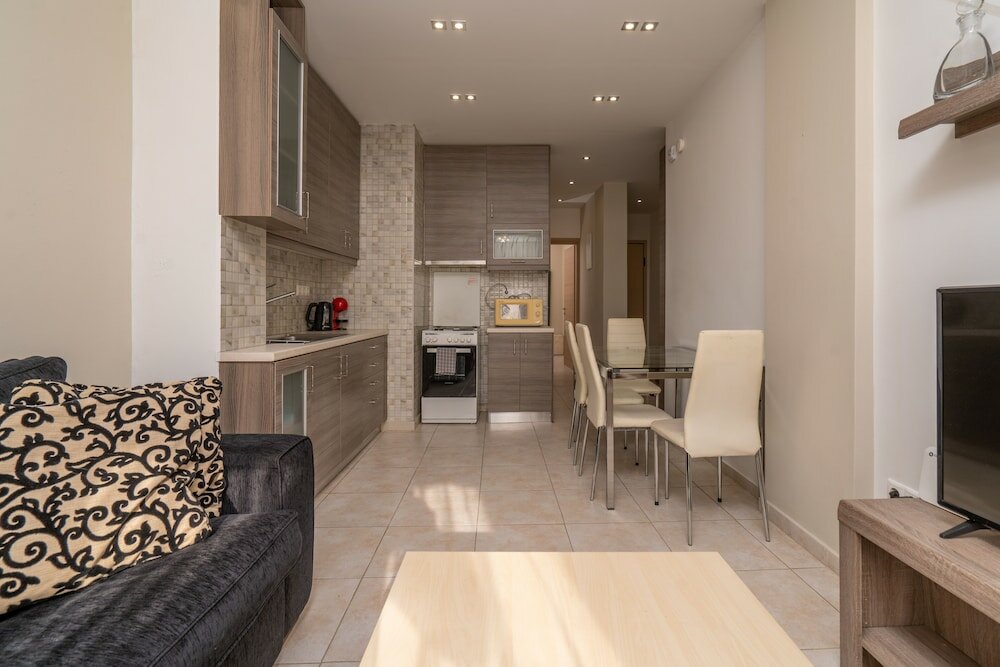 Фото Kountouriotou New Quiet and Central Apt