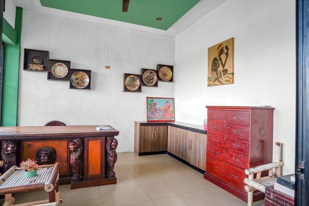 Фото Oyo 92609 Guest House Malay Singkawang