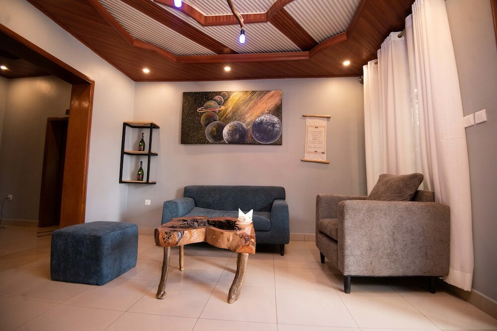 Фото Ikoro House