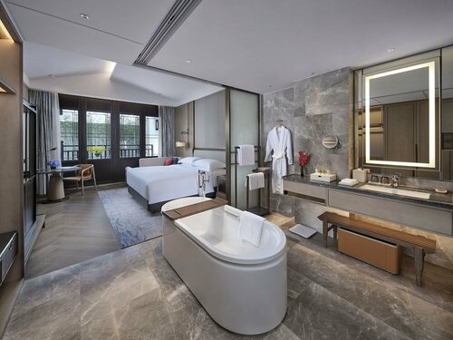 Гостиница Doubletree by Hilton Yancheng Dayangwan в Яньчэне