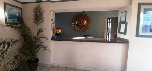 Гостиница Hotel Zacatecas Courts в Сакатекасе