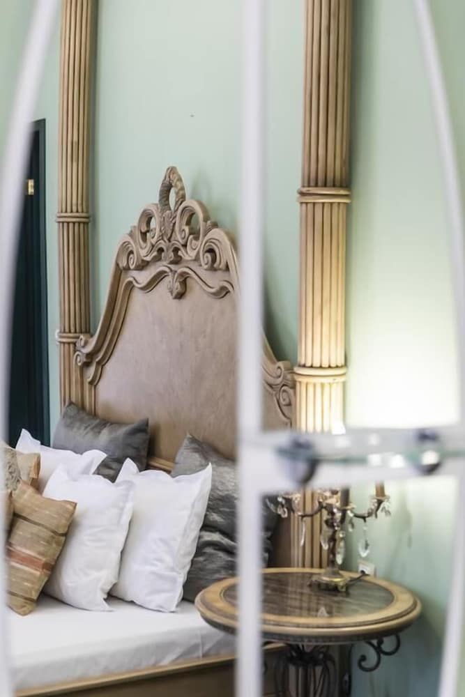 Фото Charlino Plaza