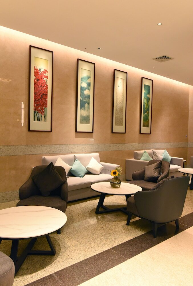 Фото Asia International Hotel Guangzhou