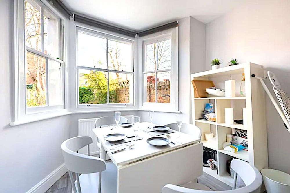 Фото East London Short Let's