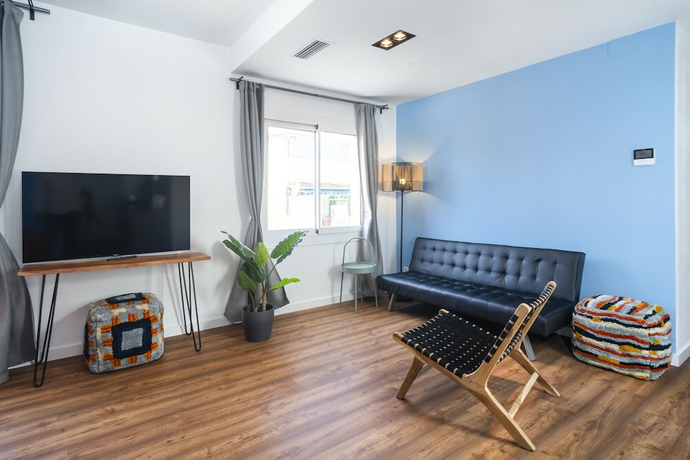 Фото Caliu Apartments Barcelona Camp Nou