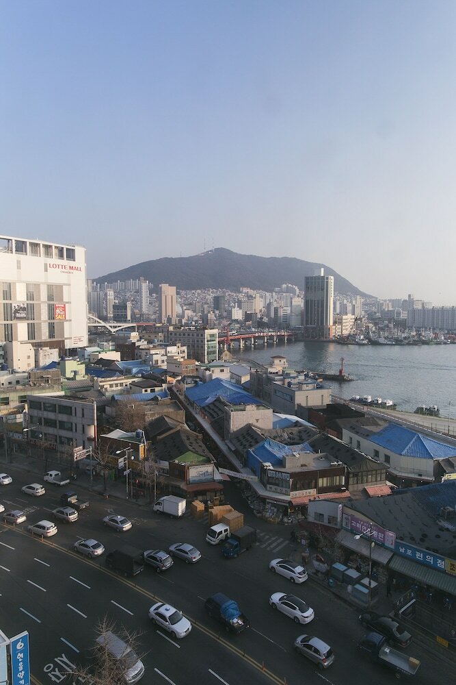 Фото Staywell Hotel