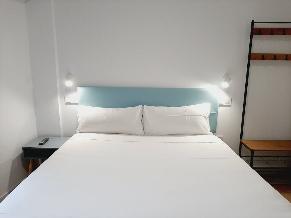 Фото Hostal Carmen by gaiarooms