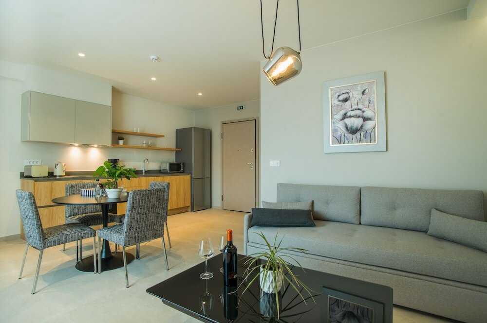 Фото Celine Luxury Apartments & Suites