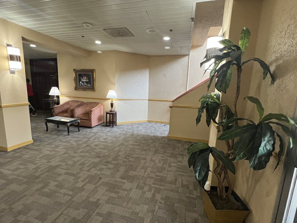 Фото The Lodge Hotel and Banquets