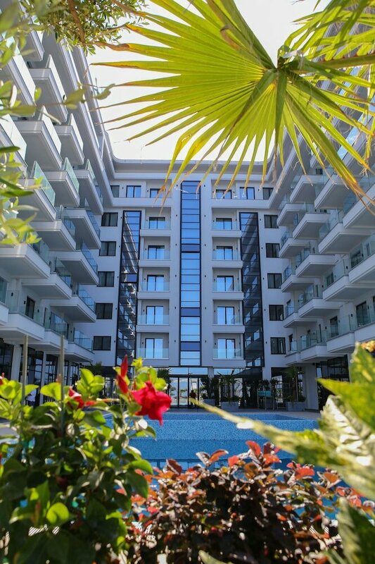 Гостиница Tanushaj Beach Resort