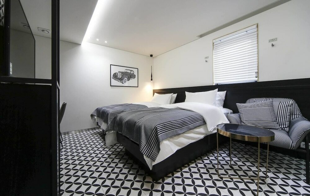 Фото The Post Hotel