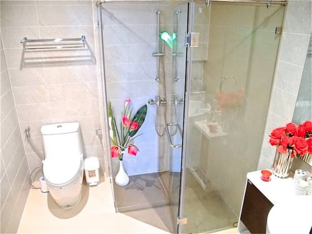 Фото Emerald Patong 1 bedroom Modern Apartment
