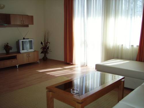 Фото Holiday Village Diplomat