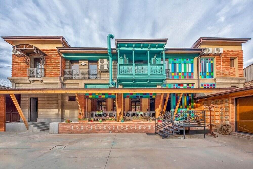 Фото отеля 2