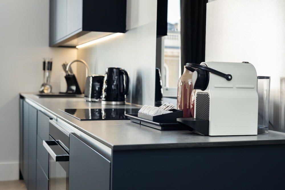 Фото 2 Queensberry Place by Stayo