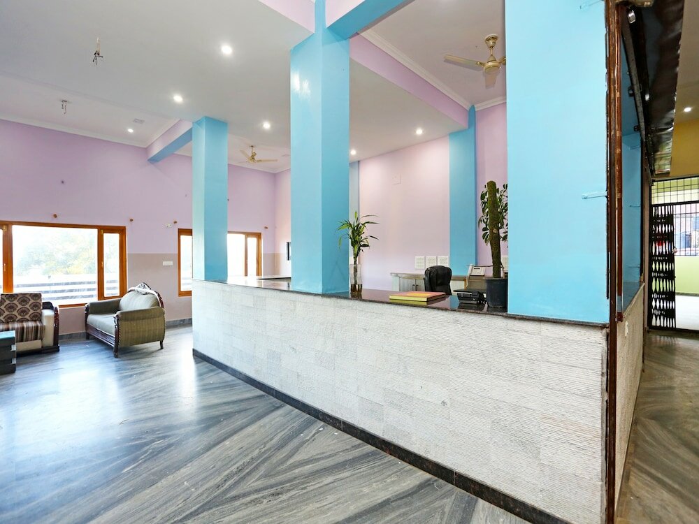 Фото Oyo 19638 Hotel Jay Continental