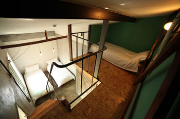 Фото Hongdae Guesthouse Pajamaparty - Hostel