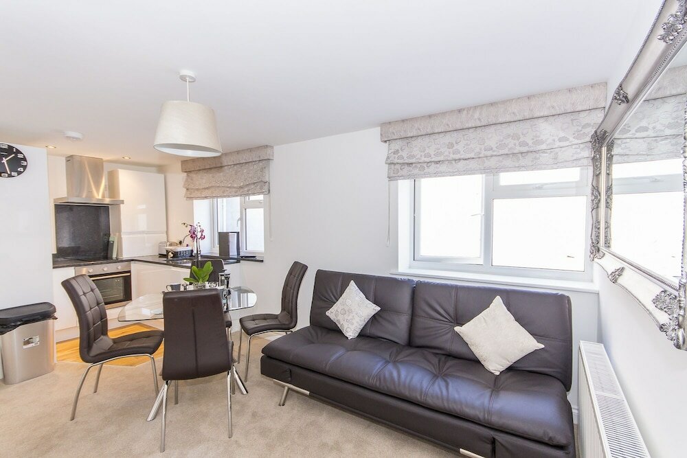 Фото 1 Bed- Drake's Den by Pureserviced