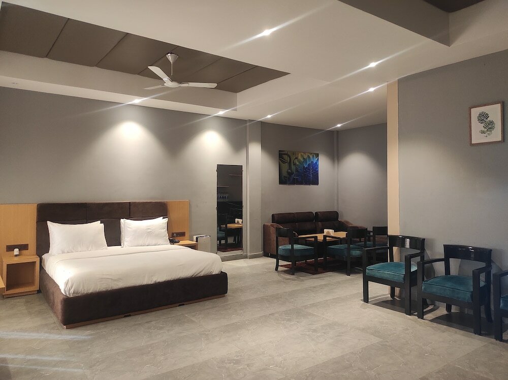 Фото Padmini Resorts